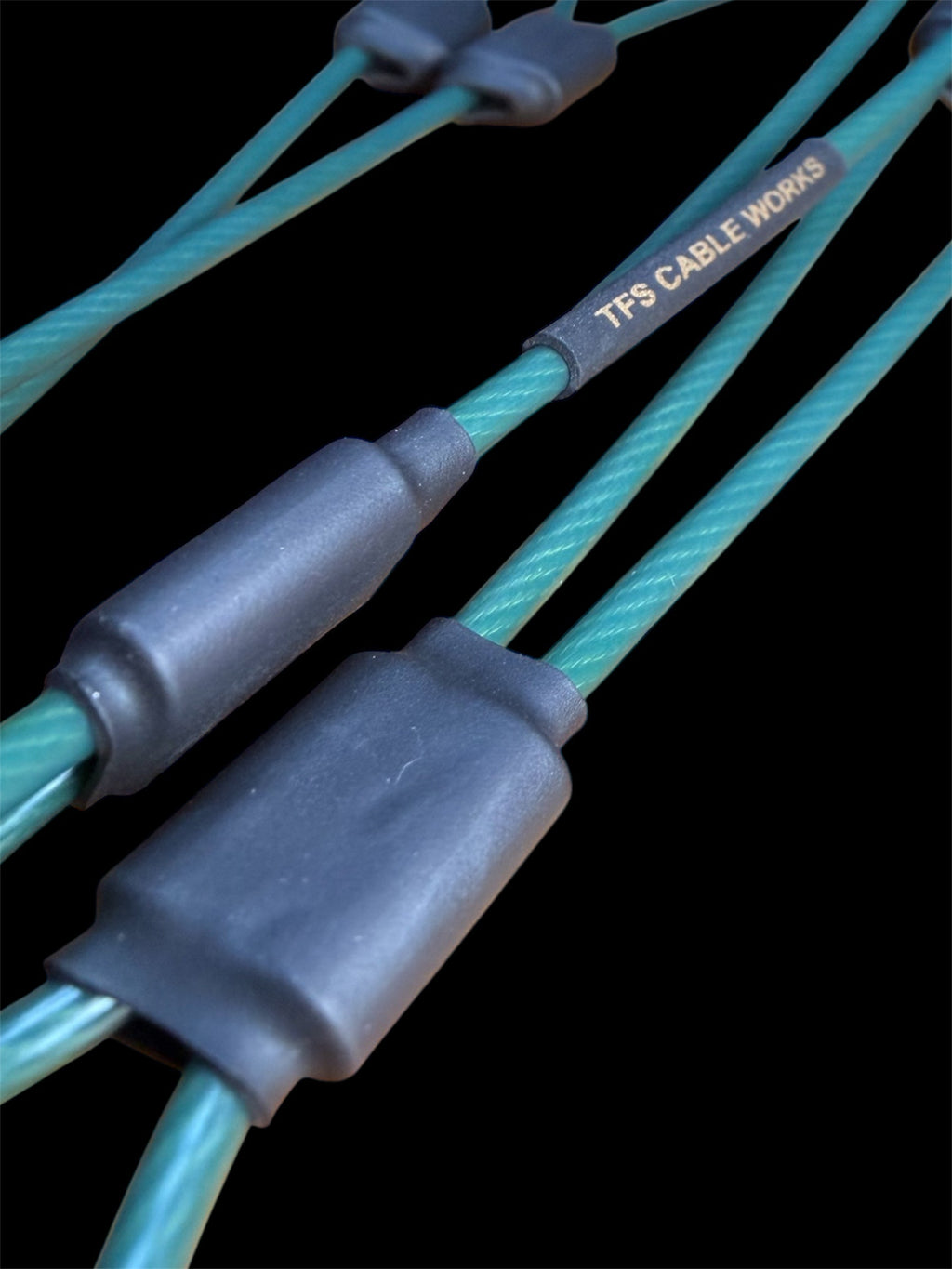 SIX SHOOTER GAME TOTE